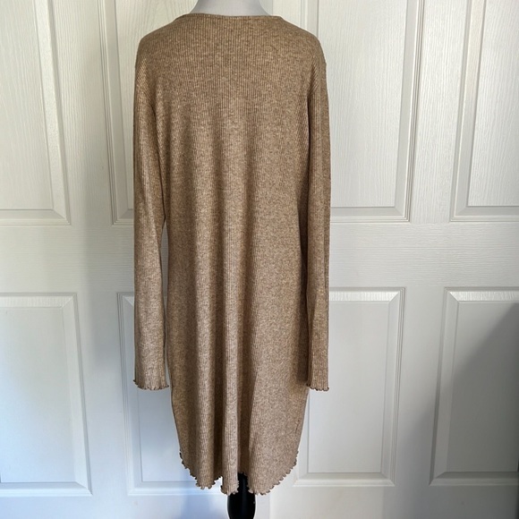 NWT Forever 21 Plus Oatmeal Tan Ribbed Soft V Neck Button Down Dress Sz 3X - Picture 6 of 12